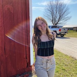 Meet your Posher, Sarah